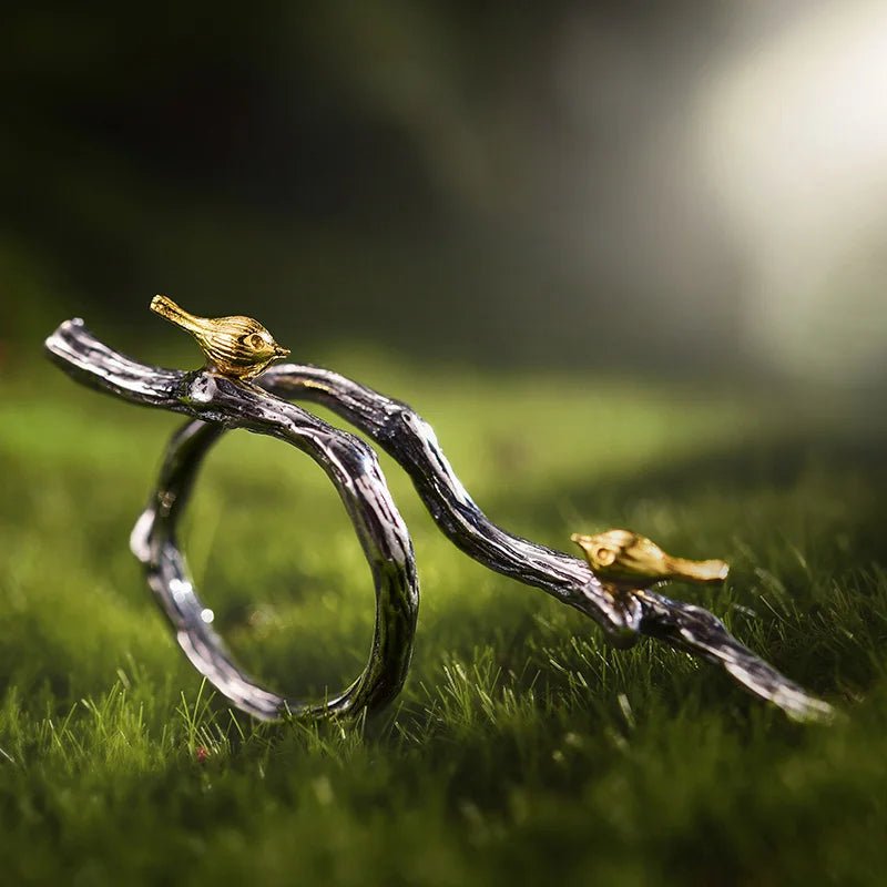 Adjustable Bird on Branch Ring