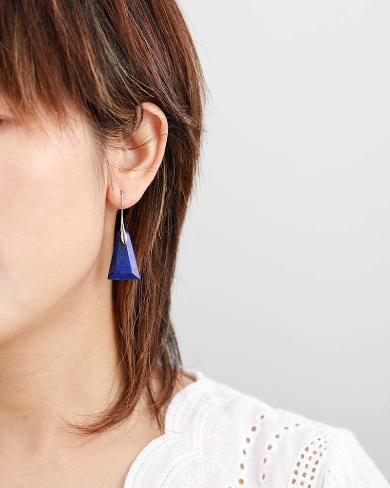 Lapis luzuli Earrings. Natural gemstone jewellery. Handmade jewellery. Lapis lazuli silver earring