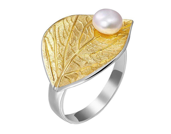 Resizable Fresh Water Pearl Leaf Ring. Fine Jewellery uk 